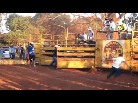 Torneio de rodeio Ibirarema 2014