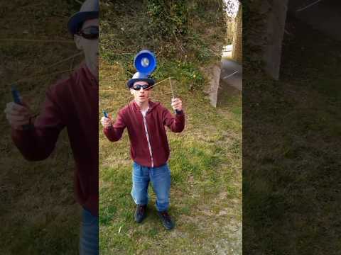 FIGURE DE DIABOLO #3 (slow motion)