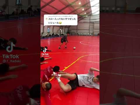 キックフェイントで全員ぬいたる！