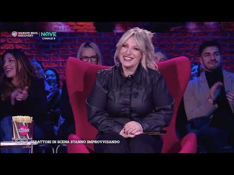 Maria di Biase è una studentessa davanti ai suoi prof comici a COMEDY MATCH