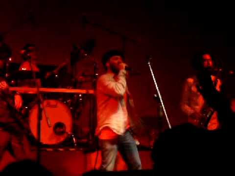 Huevo Atómico (vivo 2009)