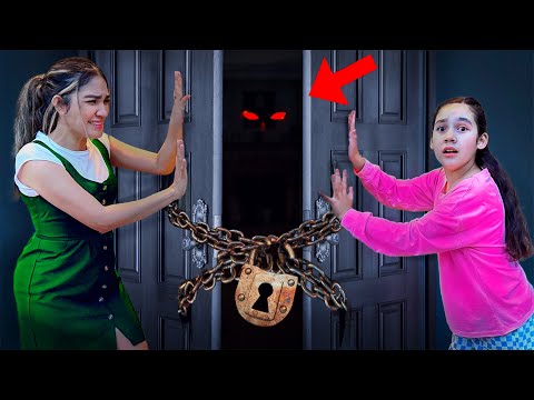 We Finally Open The SECRET LOCKED DOOR!! | Jancy Family