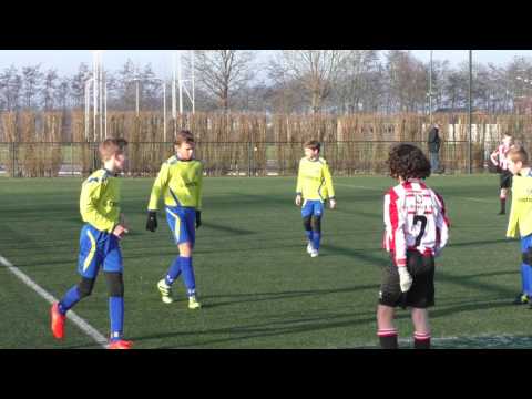 Floreant J013-1 - Alphense Boys J013-4 (2e helft eindstand 3-1)