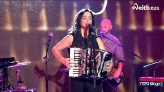 Julieta Venegas - Ese Camino (En vivo)