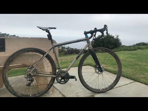 Velo Hangar One-Off Build: Moots Routt 45