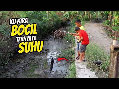 LITTLE BOY FISHING QUICKLY!!! - DUO BOCIL #11