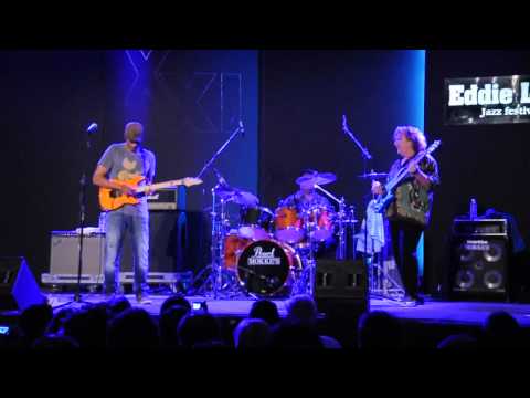 Greg Howe, Stu Hamm and Dennis Chambers drum solo - Eddie Lang Jazz festival 2011