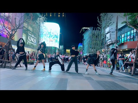 [Kpop in Public] LE SSERAFIM (르세라핌) - ‘FEARLESS’ Cover by K? | MINIZIZE