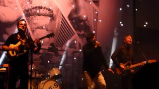 FFS (Franz Ferdinand &amp; Sparks) - Achoo (The Troxy, 29 June 2015)