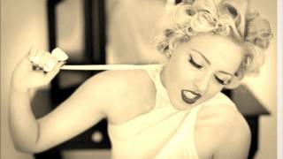 Jessie and the Toy Boys - Marilyn (Lyrics on Screen)