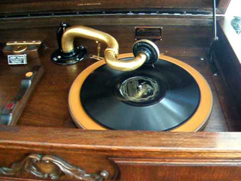 Victor 812X Orthophonic Victrola, You're the Cream in my coffee 1928