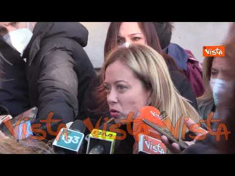 Meloni: "Un Capo dello Stato donna? Non è una partita a Indovina chi"