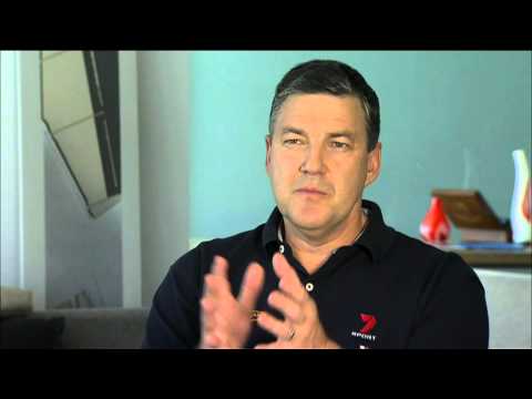 V8 XTRA 18 August 2012 - Jamie Whincup