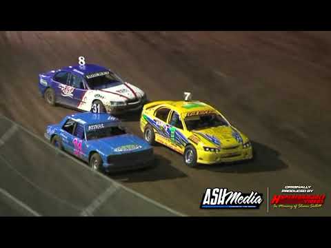 Modified Production: Doyle and Pammenter Go At It!! - Charlton Raceway [Classic]