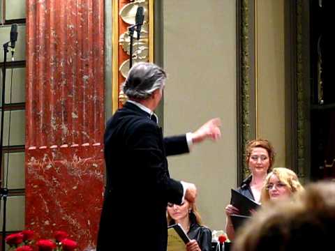 Free Concert Bucharest Romania with Valentin Gruescu conducting choir singing Le Romaneasca