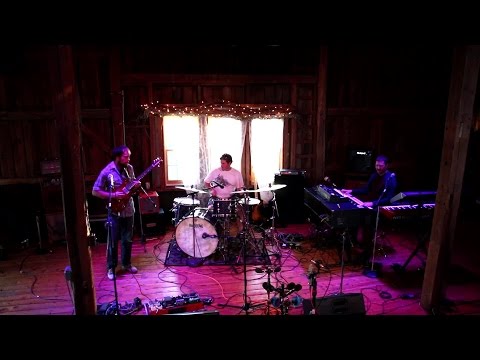 Otis Grove: 2014-10-05 - Tyrone Farm; Pomfret, CT (Complete Show) [HD]