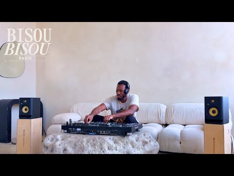 Smooth House Mix in a Brooklyn Loft | Set 44 | DAYE. (Deep House, Soulful Rhythms)