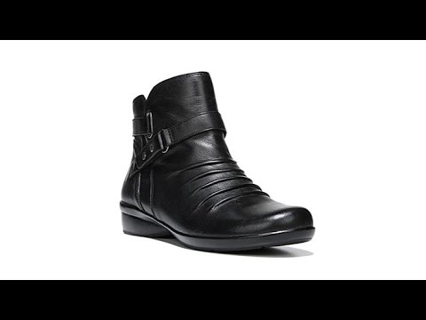Naturalizer "Cassini" Leather Ruched Ankle Bootie
