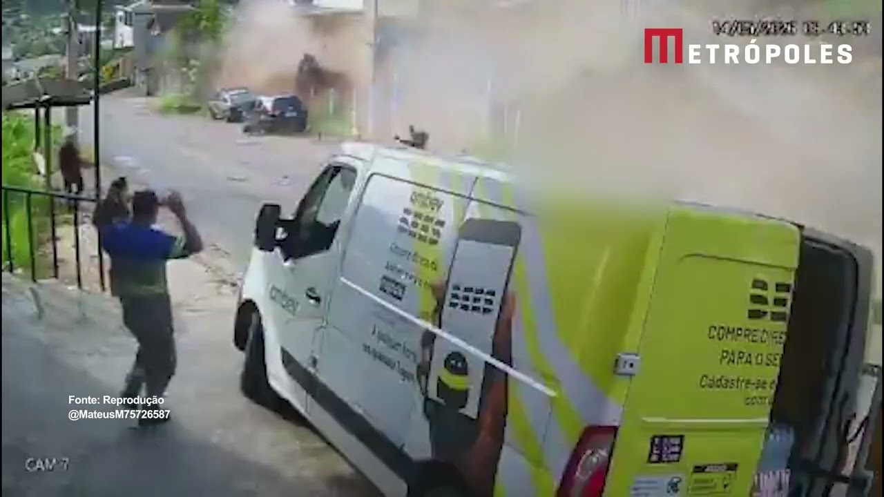 Caminhão desgovernado provoca acidente e mata três no RJ