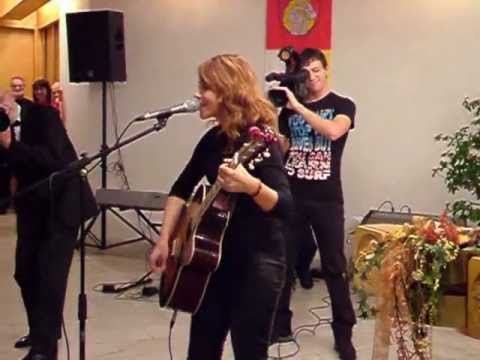 Katka Knechtová  Deň medzi nedeľou a pondelkom.mp4