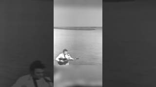 Neil Diamond Performs “Solitary Man” on ‘Where The Action Is’ in 1966 🎶