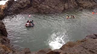 preview picture of video 'M2m gay diving at Laswitan lagoon3, Cortes,SDS,Philippines'