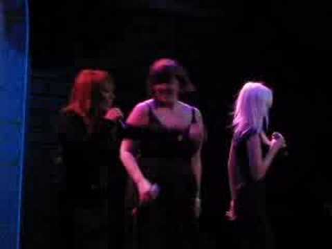 Los Devchatos ''Praise you'' live Golden Palace Casino