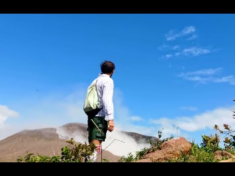 Hiking Telica volcano in Leon