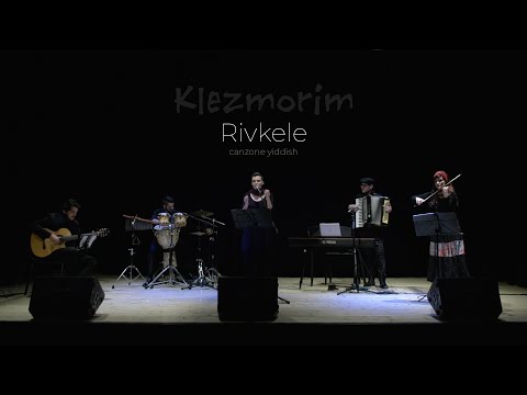 Rivkele. Canto yiddish