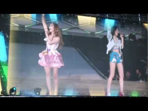 [Fancam] jessica krystal in taiwan 120609 california girs @ sm town