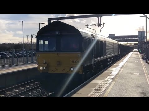 Harborough Station class 66 66305 DRS 4H98 with great 4 tones with my Maddison KYNE 9/1/2023