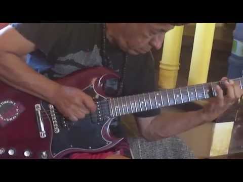 Kubero Diaz en mi menor,pentatónica.