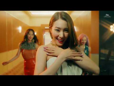 Girls' Generation   Holiday REVERSED LOL