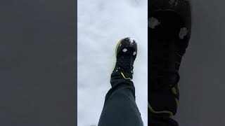 雪踏み締める音動画のつもりだったのになんのノイズなんこれ