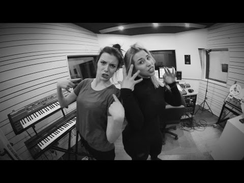 SzpaRAP - YouTuberki vs Hejterzy ft. Red Lipstick Monster, Mówiąc Inaczej, Lisie Piekło [ Szparagi ]