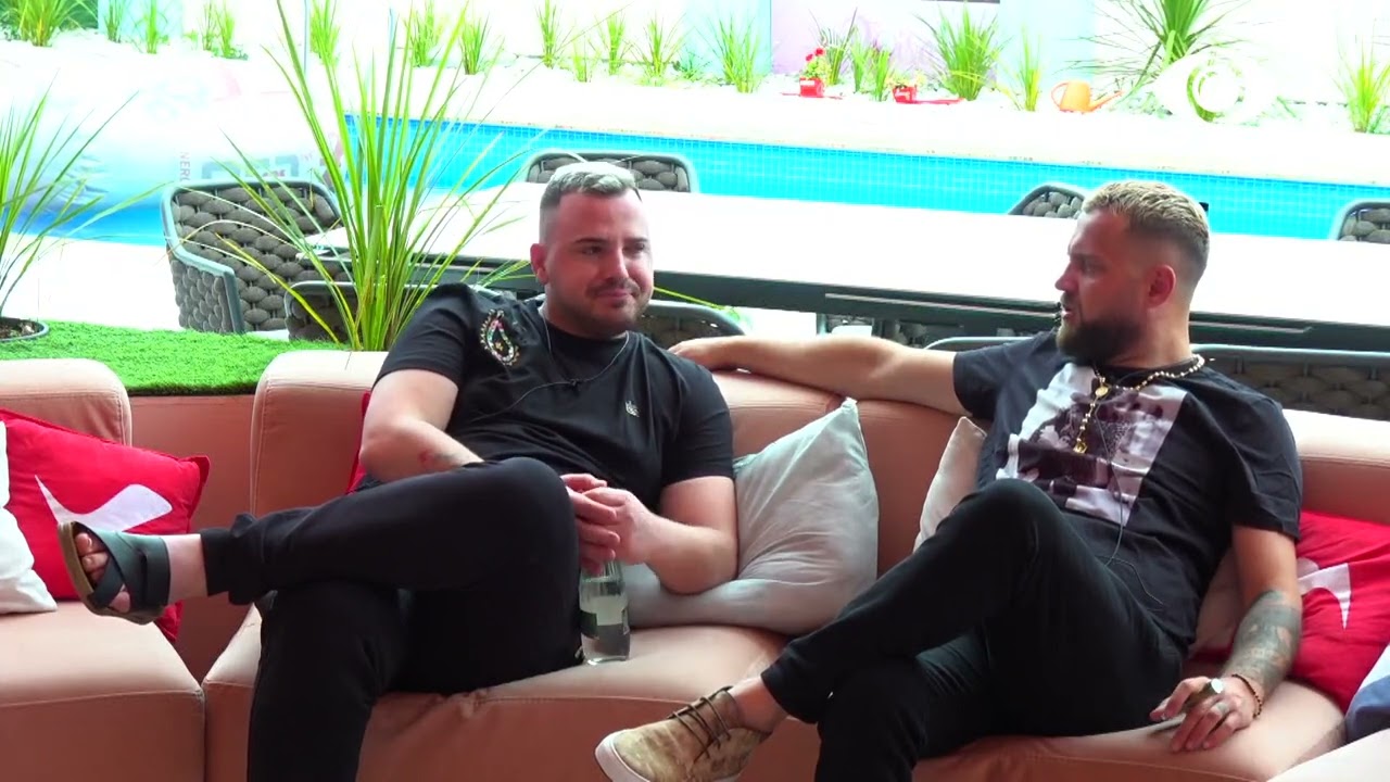 U rikthye me të pasi doli nga Big Brother, Ronaldo flet për partneren