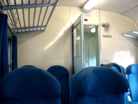 Interni della Aln 668 serie 1800