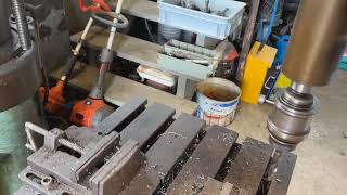 Raboma 332F radial drilling machine | Image 4 - Machineryline