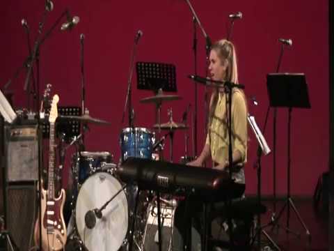 Turning Page by Luisa@Kufa