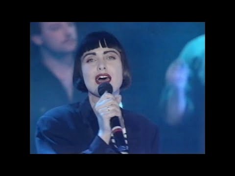 Swing Out Sister : "Fooled By A Smile" (1987) • Unofficial Music Video • HQ Audio • Lyrics Option