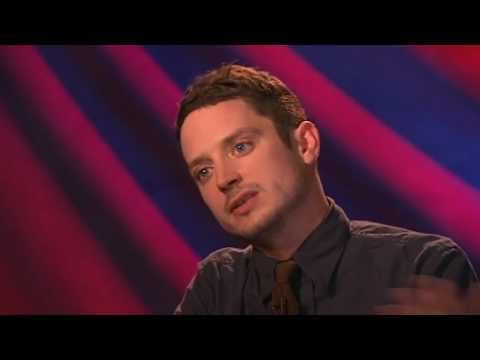 Elijah Wood talks Hobbit