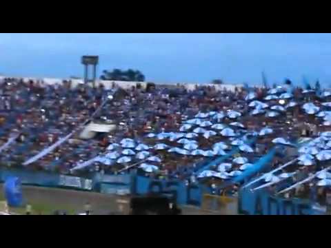 "LOS CHIFLADOS DAN EL ESPECTACULO" Barra: Los Chiflados &bull; Club: Blooming