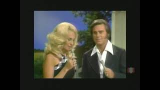 George Jones and Tammy Wynette - "We're Not the Jet Set" (Live 1974)