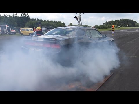 Dodge Challenger SRT Hellcat