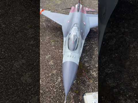 F-16 amazing graphics #bigupthekidzfunfly2024 #rcpilot #rcflying