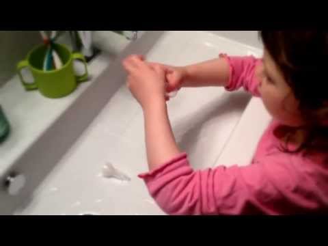 Cum se foloseste aspiratorul nazal Nosko