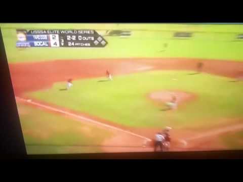 Play of the year 10 u 2016 elite world series