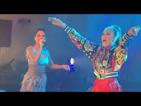 Thalia, Natti Natasha feat. Lali - No me Acuerdo | live conferencia Sony 2019