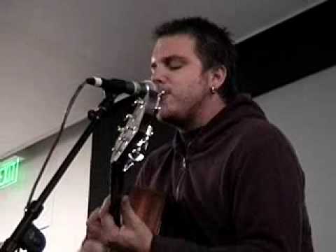 Thrice - The Artist In The Ambulance (Acoustic)