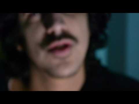 Miami Gazo - Esos faroles (bruja webcam)